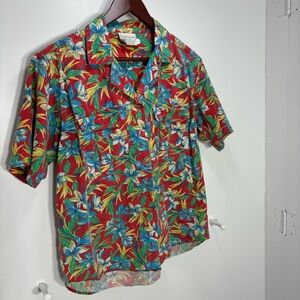 Vintage Pierre Cardin Women’s Size Small Hawaiian Floral Shirt Short Sleeve